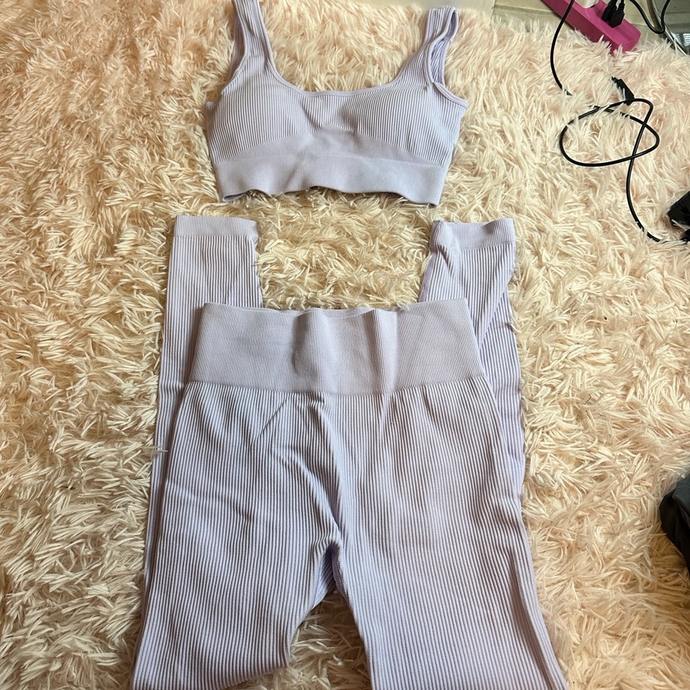 Amazon set brand new never wore 😊 lilac color .